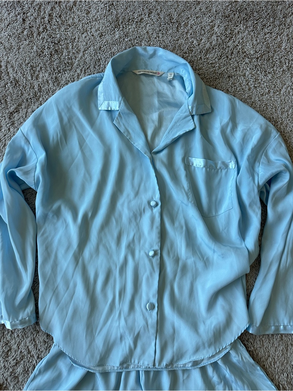 Vintage Victoria’s Secret Satin Pajamas Set - Picture 2 of 4